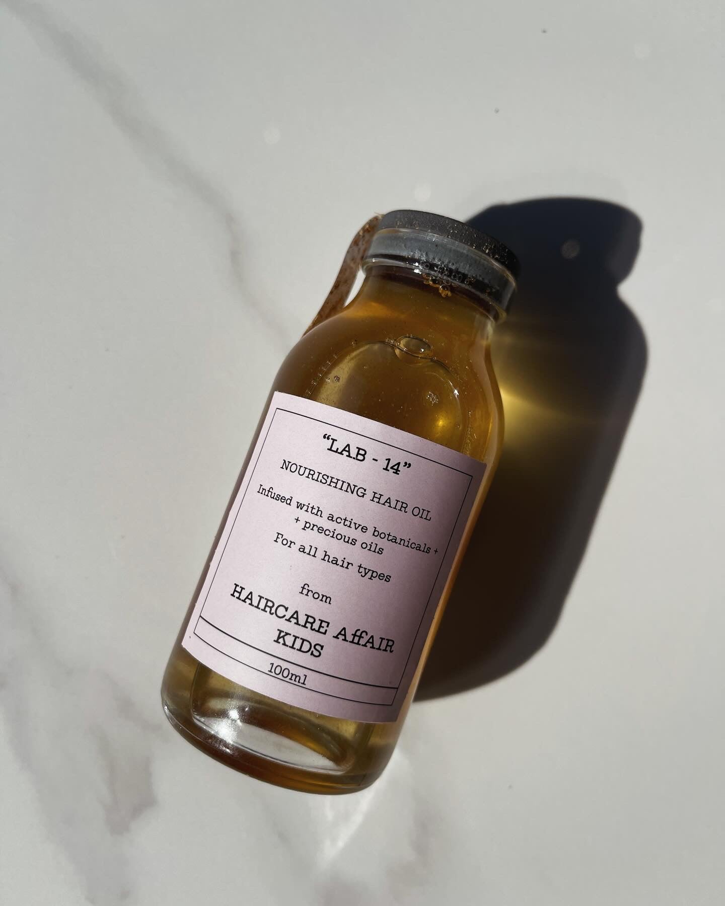 “Lab - 14”
Kids Nourishing Hair Oil